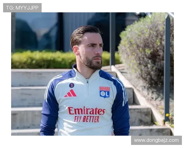 罗马诺爆料塔利亚菲科无惧多方追求坚定选择与里昂完成续约至2027